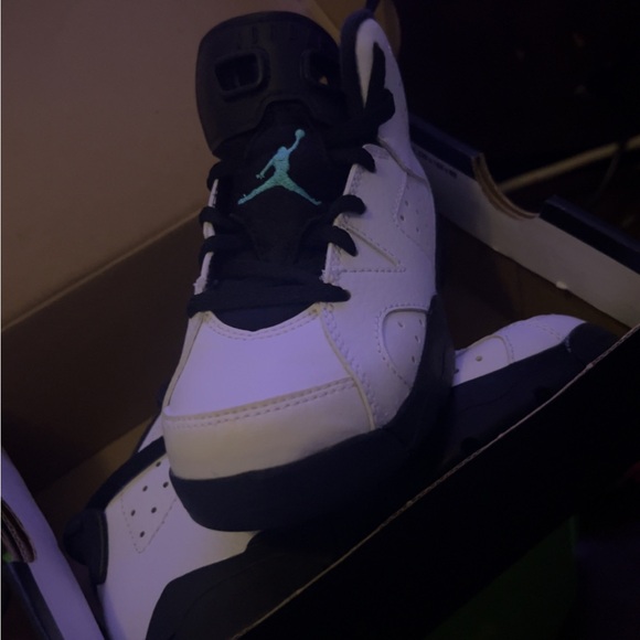 12c brand new Jordan’s! Original box